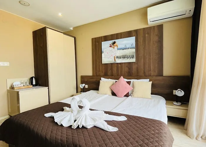 Paradiso 'в' 609 Private Несебър