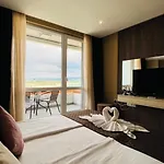 Paradiso 'в' 609 Private Апартаменти