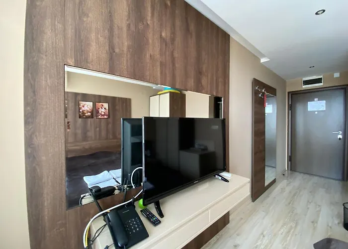 Paradiso 'в' 609 Private * Nesebar