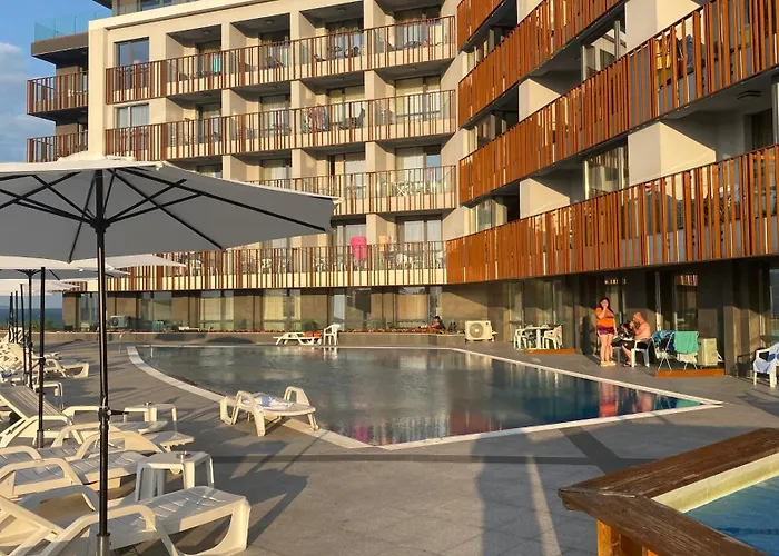 Paradiso 'в' 609 Private *