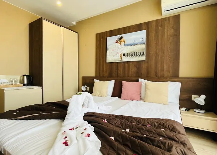 Paradiso 'в' 609 Private Apartment *